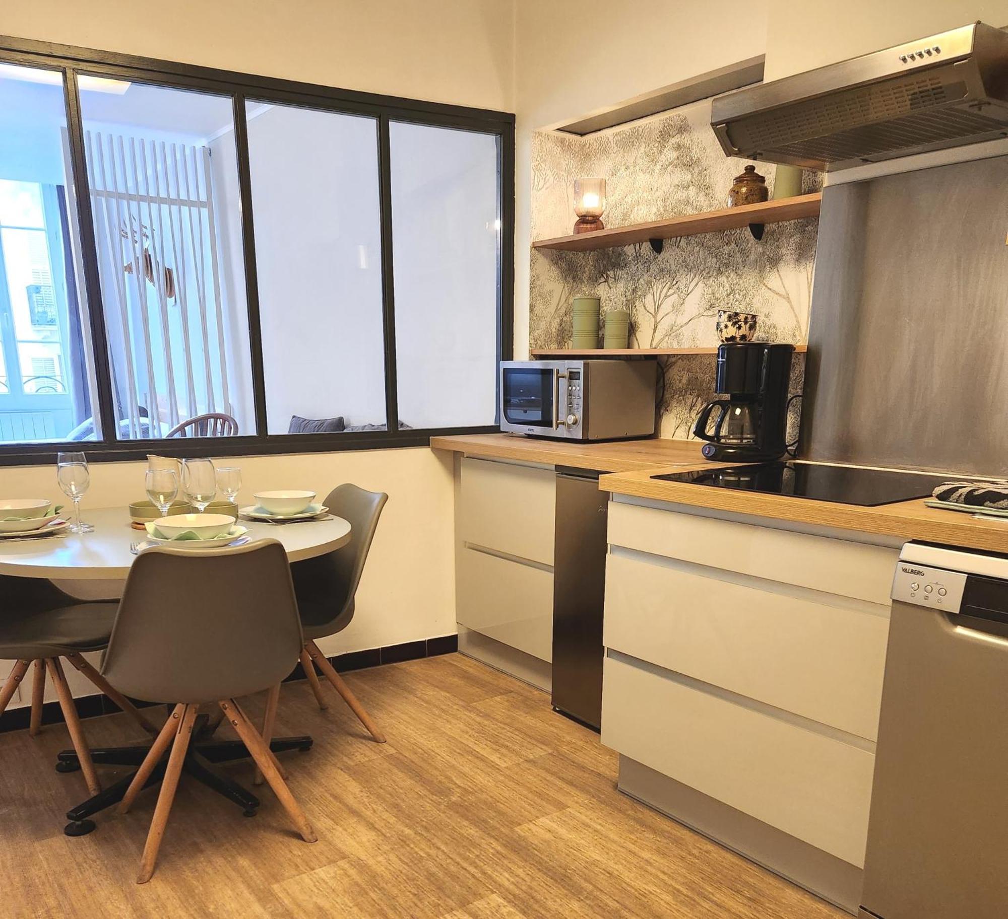 Appartements Epicurieux Hyper Centre Ville, Calme - Sejouraixlesbains Εξ Λε Μπαν Δωμάτιο φωτογραφία