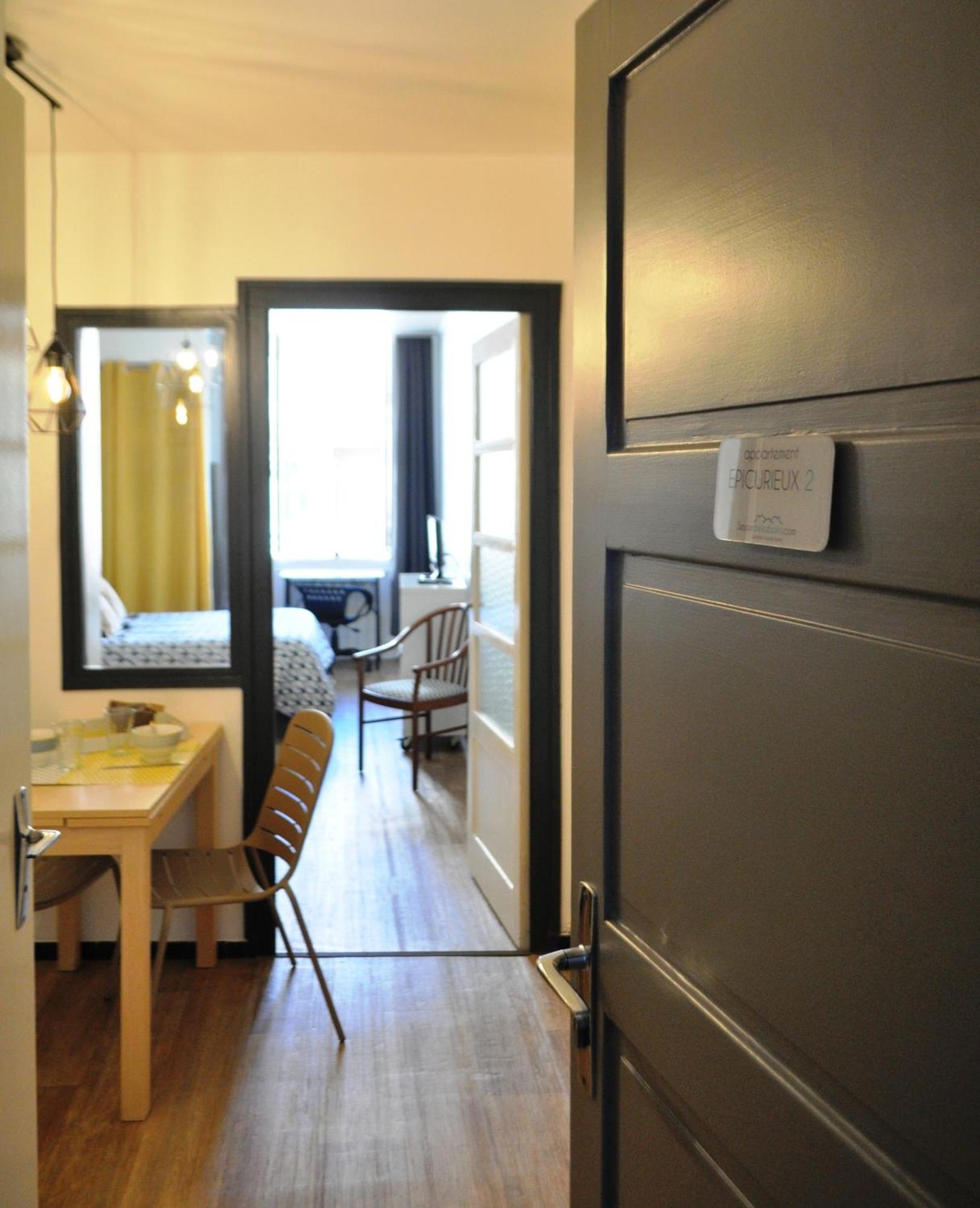 Appartements Epicurieux Hyper Centre Ville, Calme - Sejouraixlesbains Εξ Λε Μπαν Δωμάτιο φωτογραφία