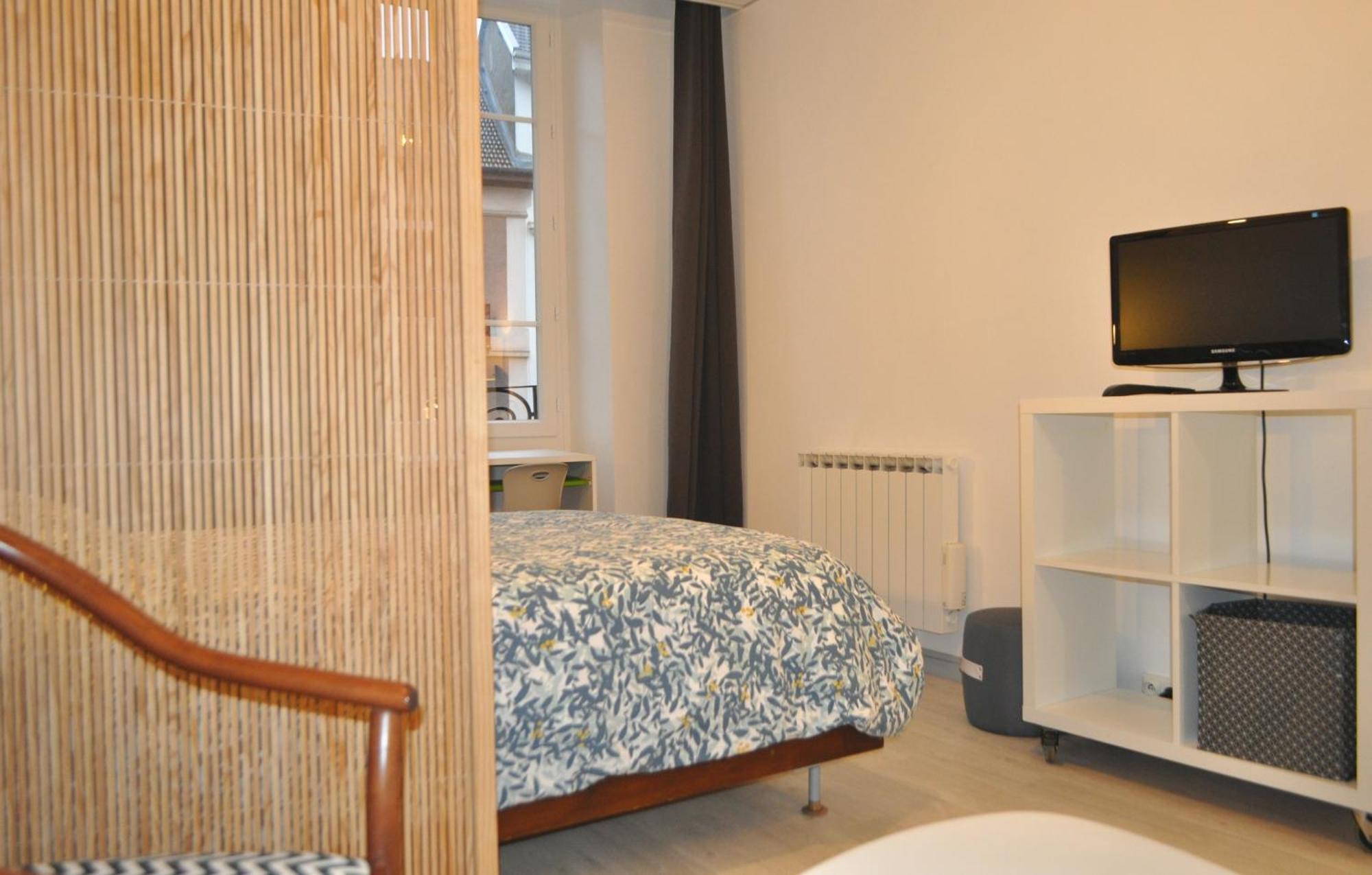 Appartements Epicurieux Hyper Centre Ville, Calme - Sejouraixlesbains Εξ Λε Μπαν Δωμάτιο φωτογραφία